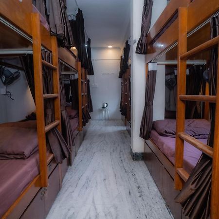 Pearl Courtyard Dormitory 瓦拉纳西 外观 照片