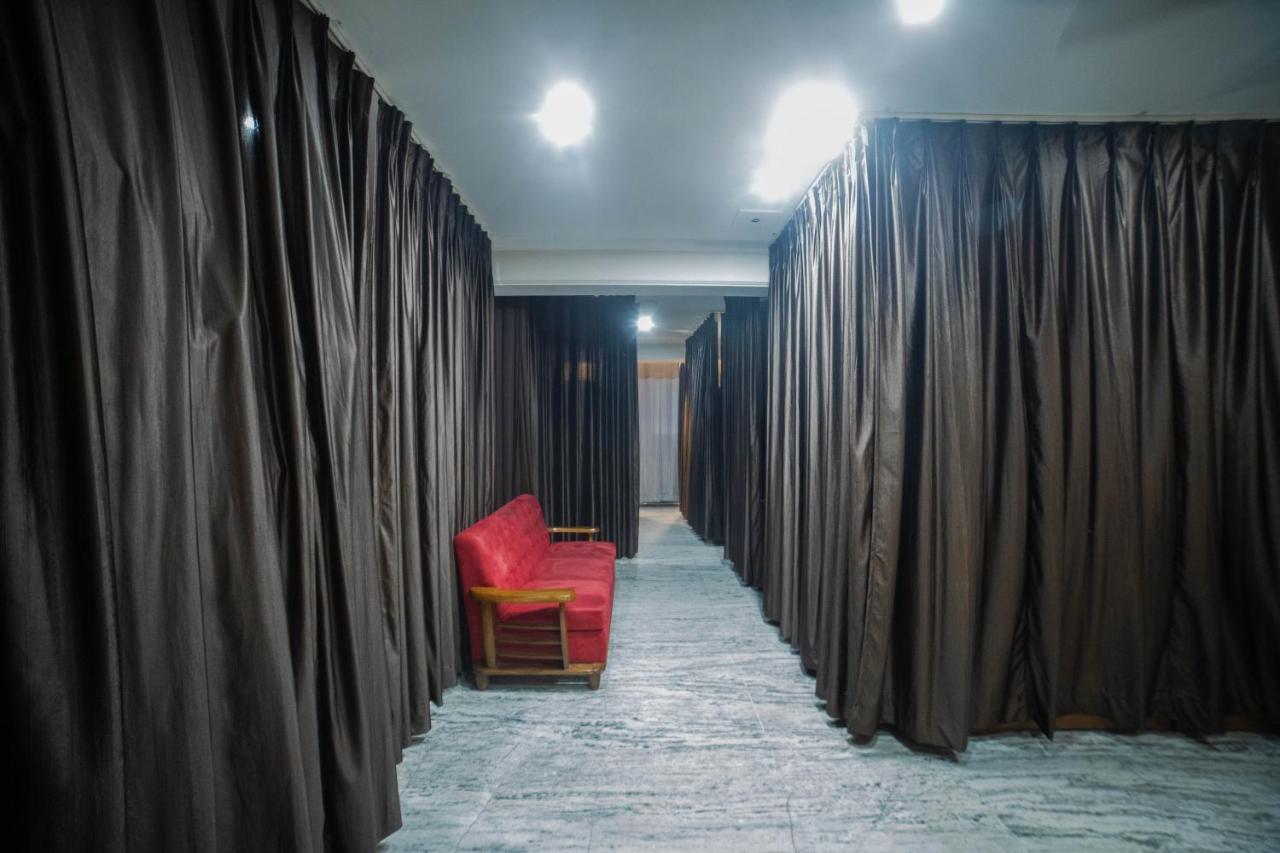 Pearl Courtyard Dormitory 瓦拉纳西 外观 照片