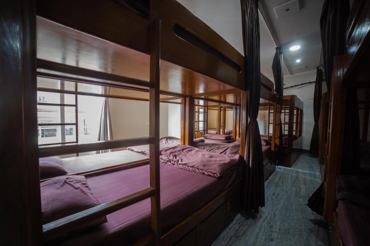 Pearl Courtyard Dormitory 瓦拉纳西 外观 照片