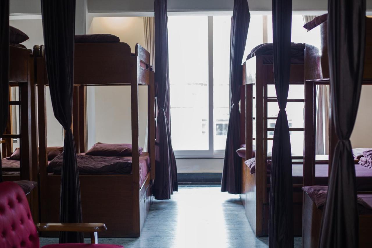 Pearl Courtyard Dormitory 瓦拉纳西 外观 照片
