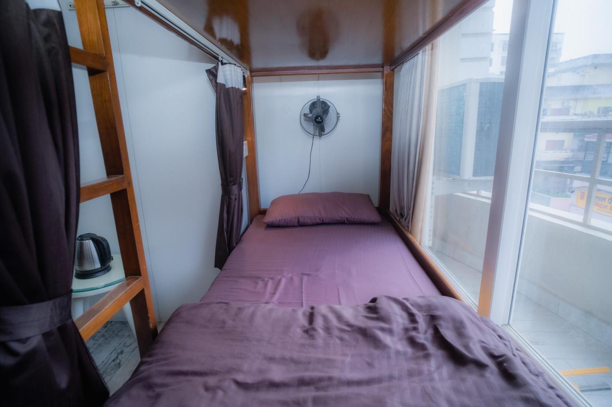 Pearl Courtyard Dormitory 瓦拉纳西 外观 照片