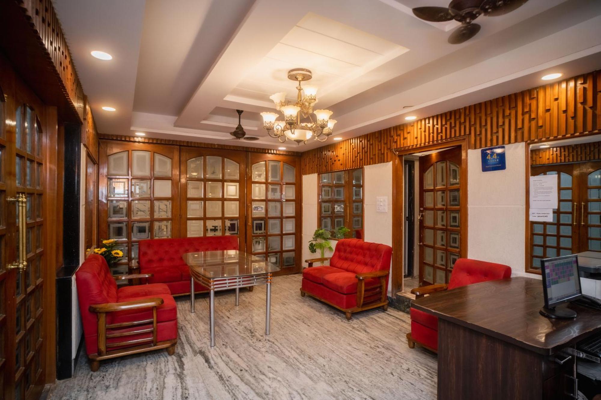 Pearl Courtyard Dormitory 瓦拉纳西 外观 照片