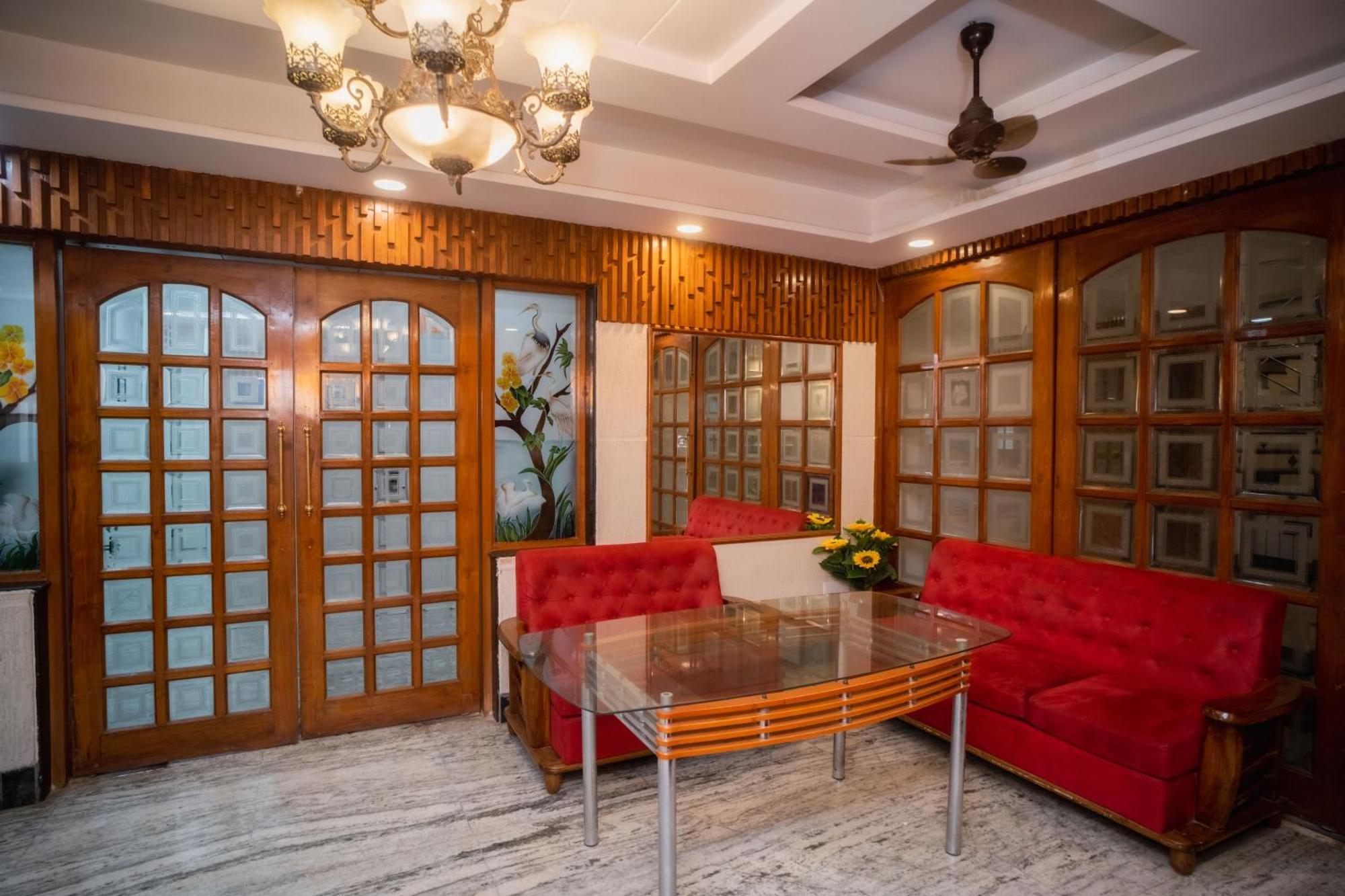 Pearl Courtyard Dormitory 瓦拉纳西 外观 照片